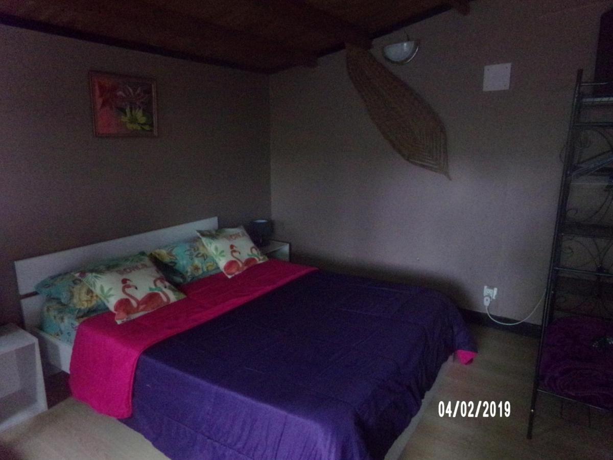 Les Aubepines Bed & Breakfast Bras des Calumets ภายนอก รูปภาพ